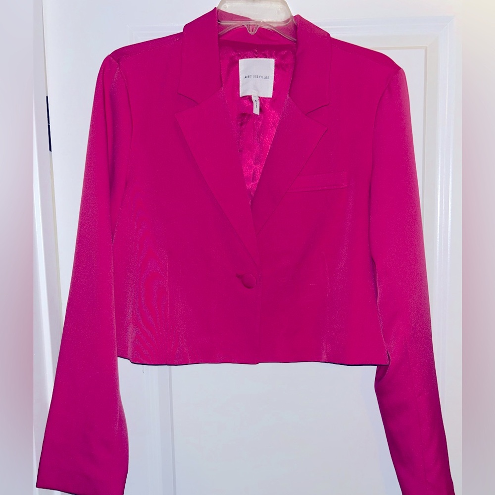Cropped Blazer